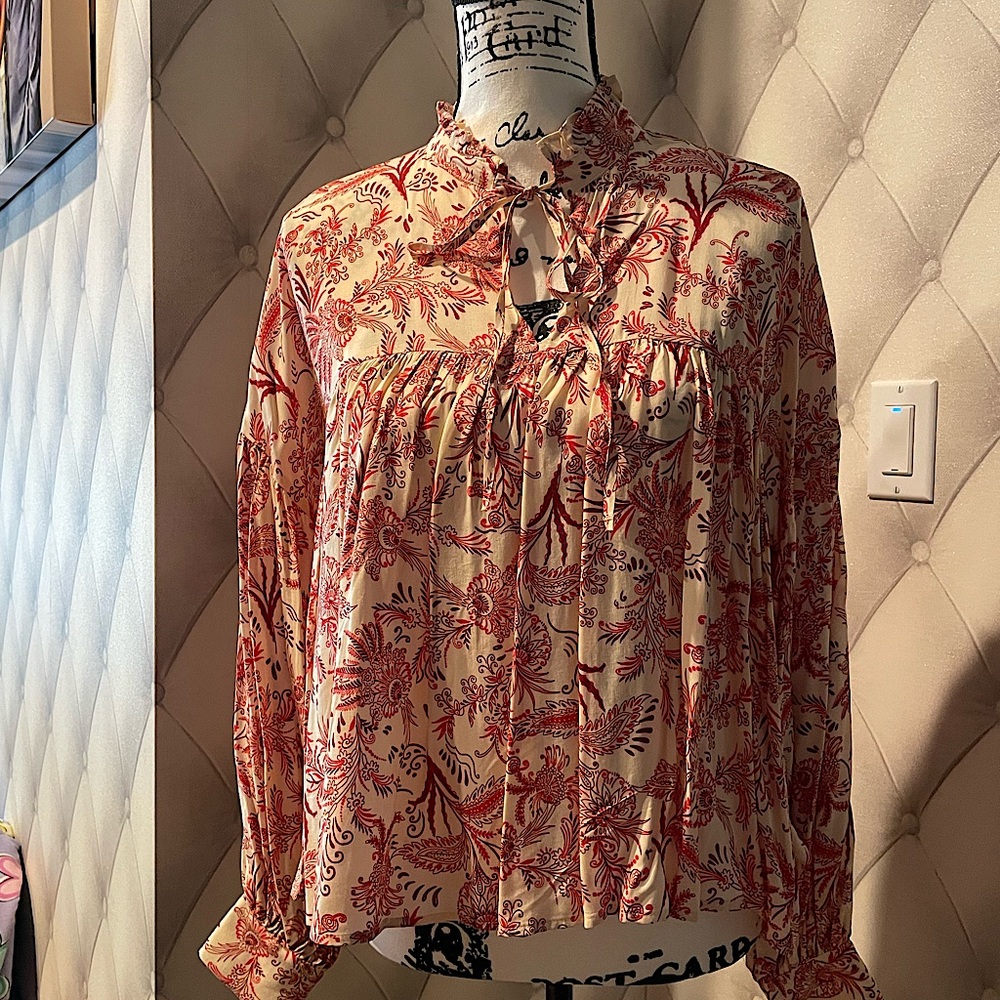 ANTHROPOLOGIE - Beautiful red and cream top